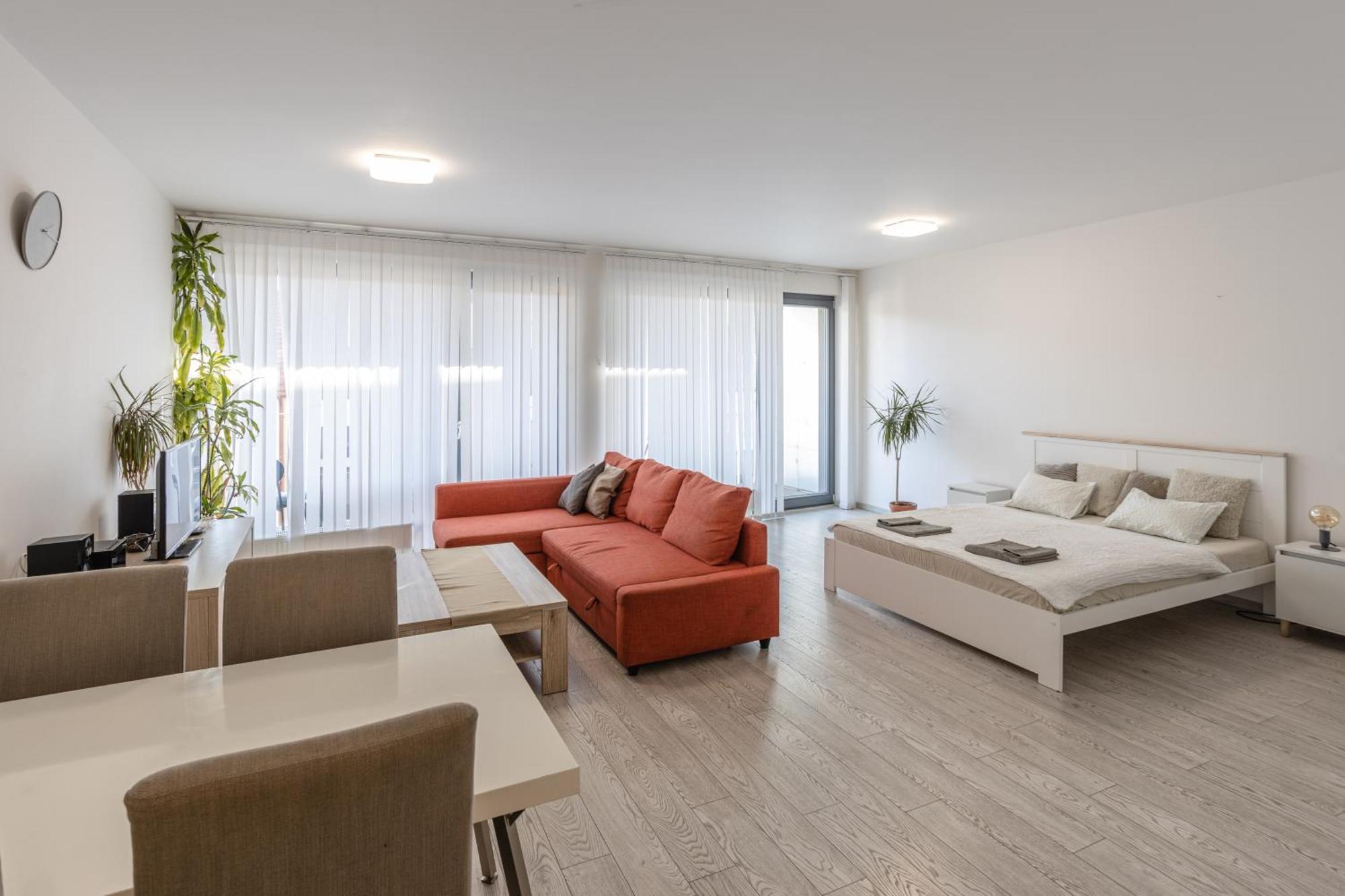 Spacious Terrace Apartment With Free Private Parking Praga Exterior foto